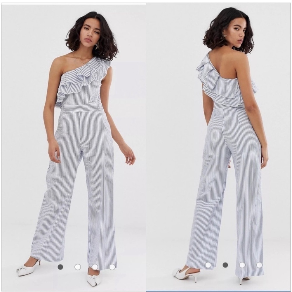 Lost Ink One-Shoulder Striped Jumpsuit. Size M